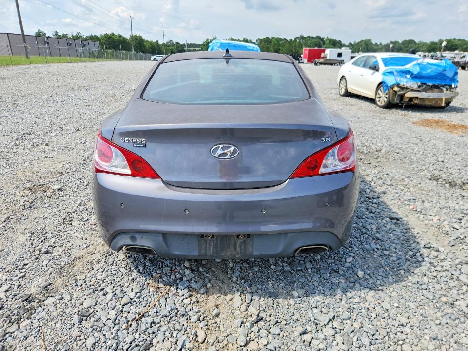 2011 Hyundai Genesis Coupe მანქანა იყიდება აუქციონზე, vin: KMHHU6KH3BU065395, აუქციონის ნომერი: 57329176