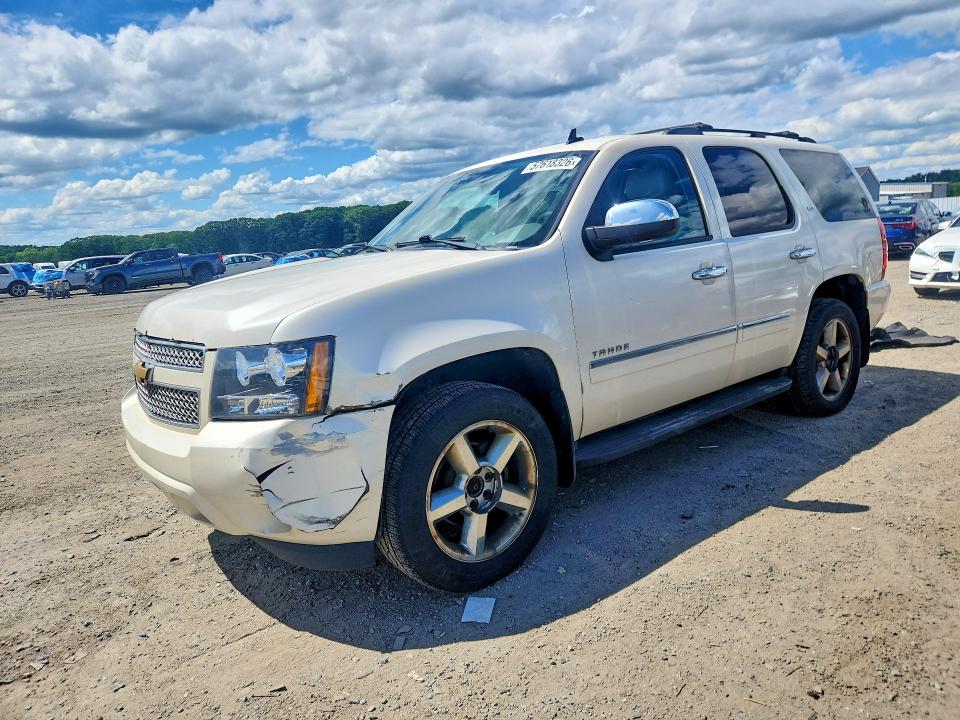 2013 Chevrolet Tahoe მანქანა იყიდება აუქციონზე, vin: 1GNSKCE08DR225031, აუქციონის ნომერი: 57618326