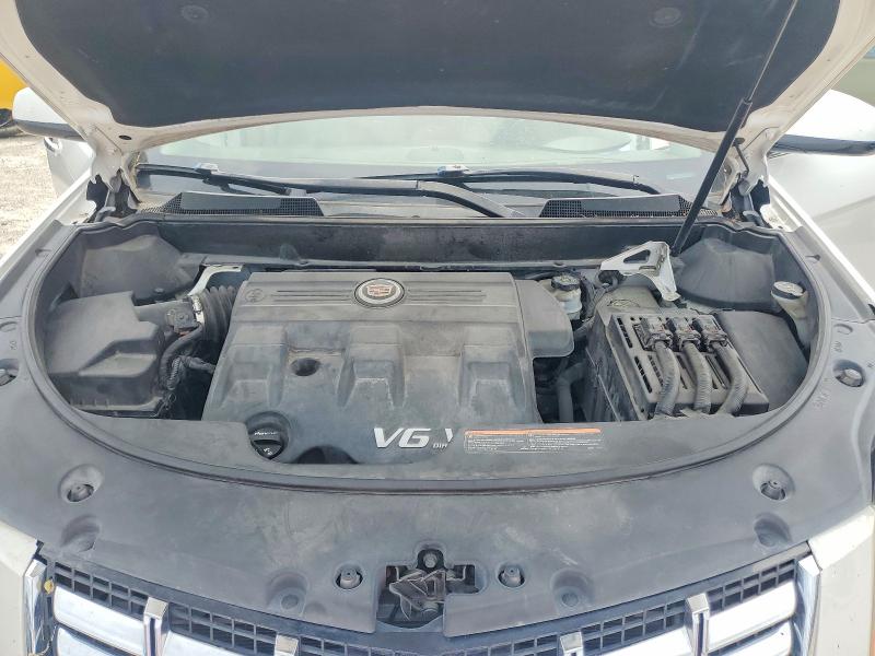 58184886 :رقم المزاد ، 3GYFNGE39FS586071 vin ، 2015 Cadillac Srx مزاد بيع
