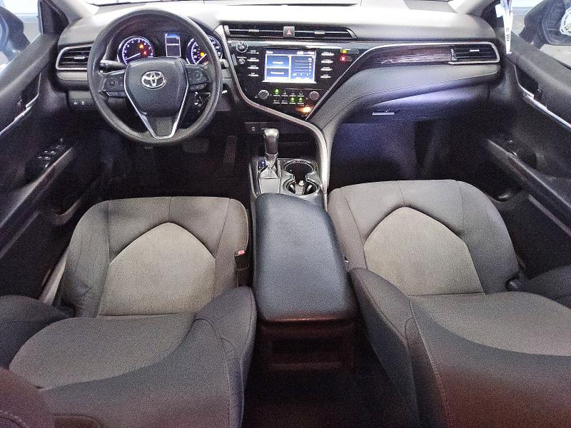 56164386 :رقم المزاد ، 4T1B11HK7KU791491 vin ، 2019 Toyota Camry مزاد بيع