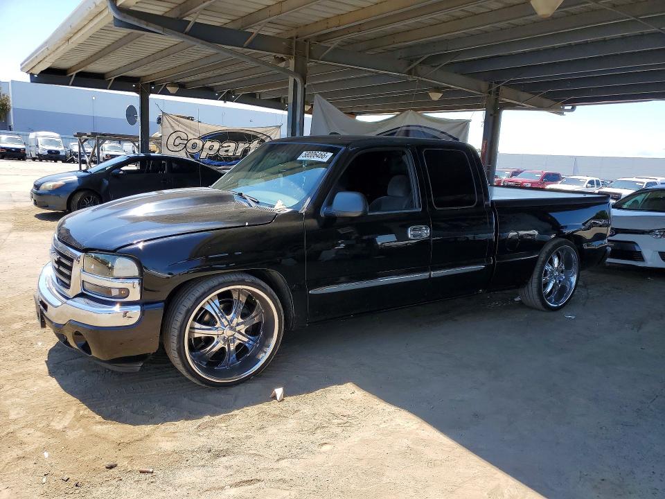 Продажа на аукционе авто 2005 Gmc New Sierra, vin: 2GTEC19T451316156, номер лота: 58006466