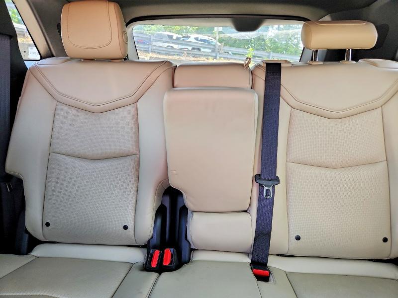 57040086 :رقم المزاد ، 1GYKNDRS1JZ121343 vin ، 2018 Cadillac Xt5 مزاد بيع