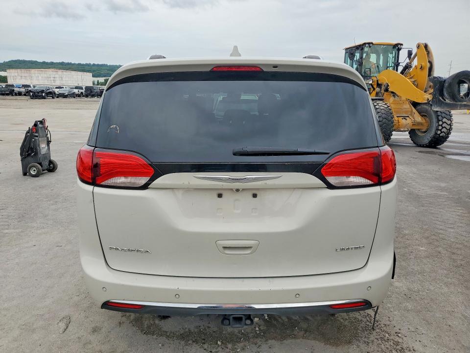 2017 Chrysler Pacifica მანქანა იყიდება აუქციონზე, vin: 2C4RC1GGXHR614692, აუქციონის ნომერი: 54709566