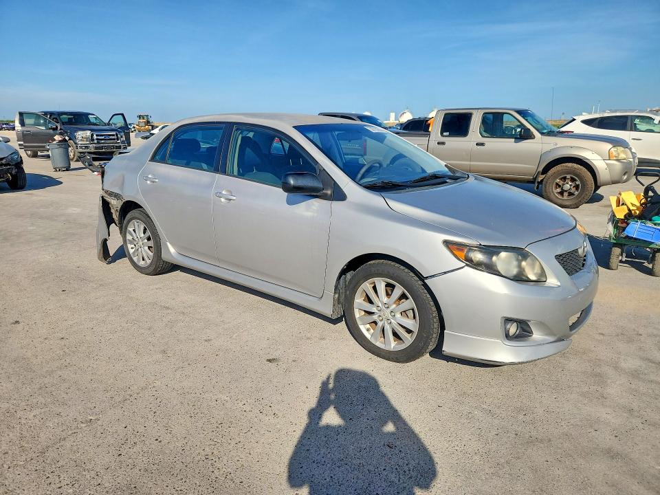 58723206 :رقم المزاد ، 1NXBU4EEXAZ170624 vin ، 2010 Toyota Corolla مزاد بيع