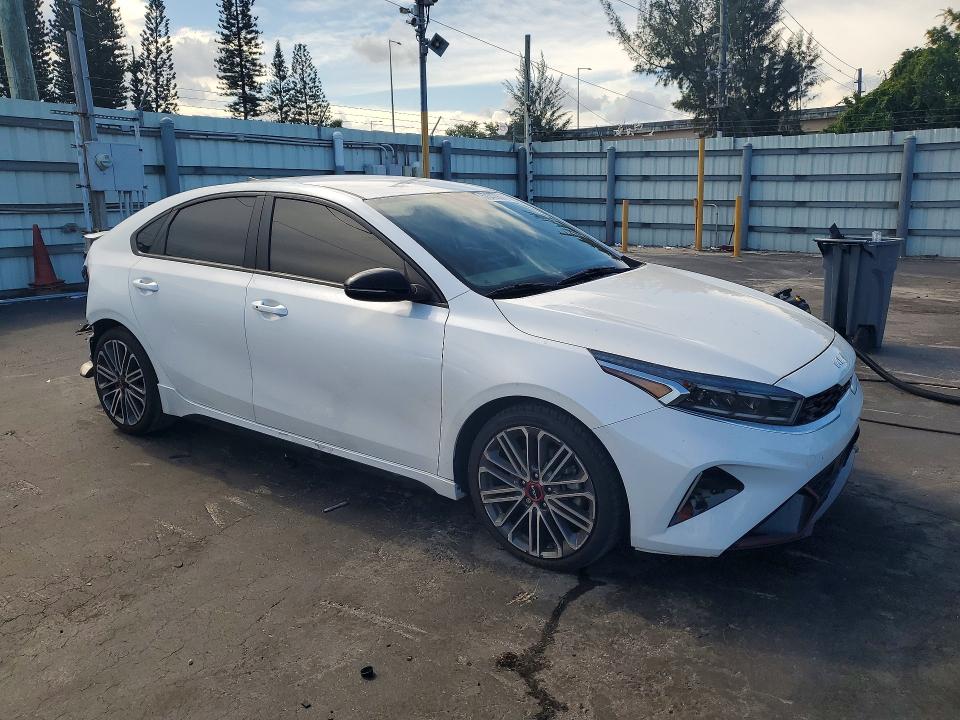 57347966 :رقم المزاد ، 3KPF44AC8PE543984 vin ، 2023 Kia Forte مزاد بيع