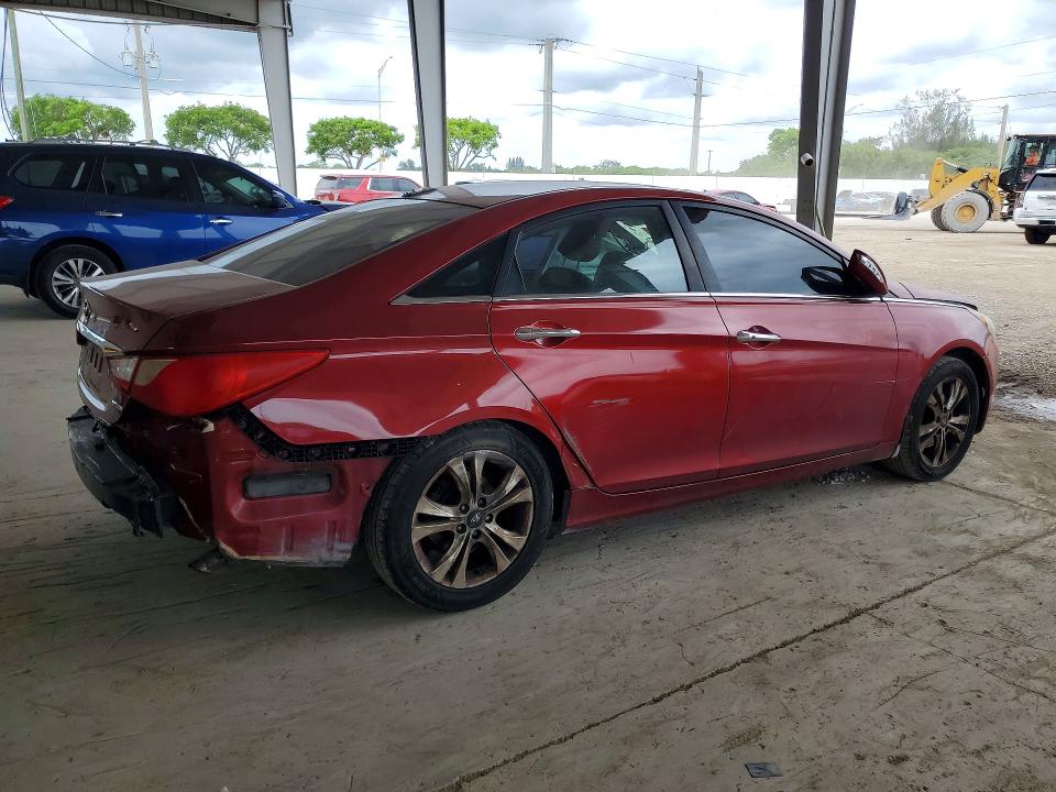 56360666 :رقم المزاد ، 5NPEC4AC3DH590183 vin ، 2013 Hyundai Sonata مزاد بيع