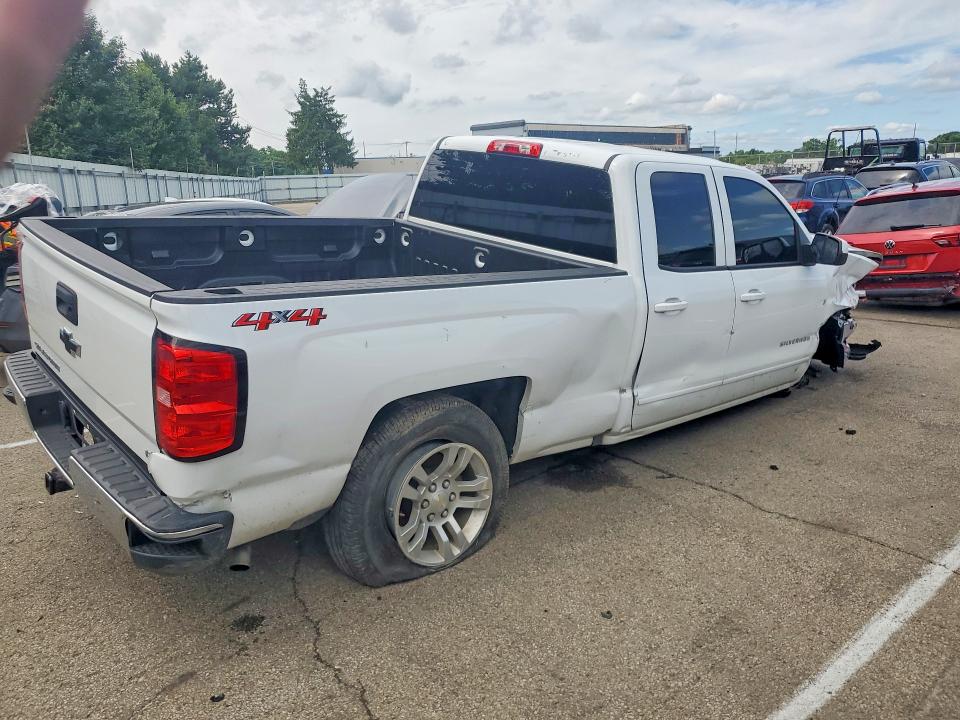 Продажа на аукционе авто 2018 Chevrolet Silverado, vin: 1GCVKREC3JZ229812, номер лота: 57141976