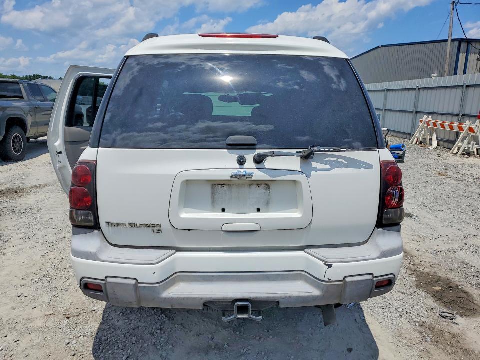 85791545 :رقم المزاد ، 1GNET16S156192956 vin ، 2005 Chevrolet Trailblazer مزاد بيع