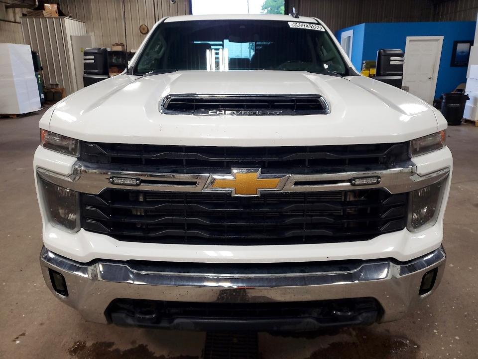 Продажа на аукционе авто 2024 Chevrolet Silverado, vin: 1GB4YNEY6RF322534, номер лота: 56523186