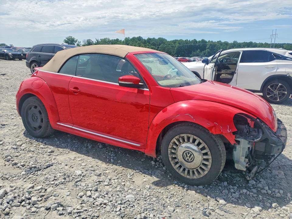57172096 :رقم المزاد ، 3VW517AT7EM823000 vin ، 2014 Volkswagen Beetle مزاد بيع