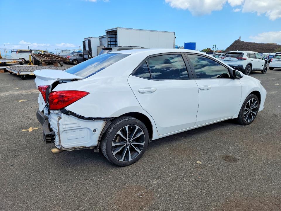 57090056 :رقم المزاد ، 5YFBURHE1KP860385 vin ، 2019 Toyota Corolla مزاد بيع
