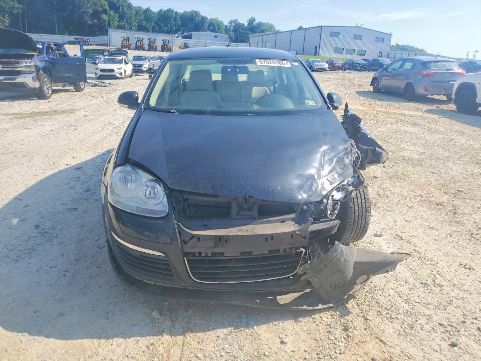 Продажа на аукционе авто 2010 Volkswagen Jetta, vin: 3VWRX7AJXAM136201, номер лота: 57028986