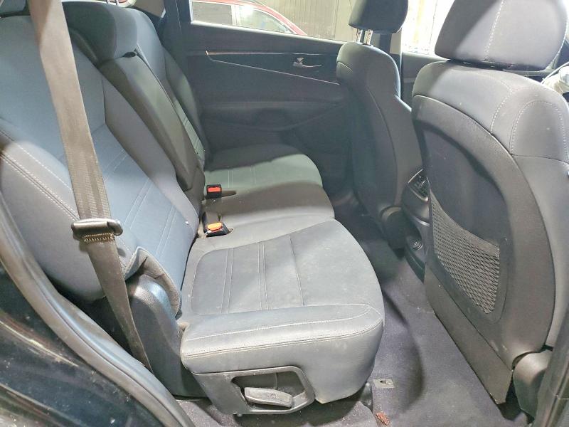 2019 Kia Sorento მანქანა იყიდება აუქციონზე, vin: 5XYPG4A32KG596381, აუქციონის ნომერი: 58689136