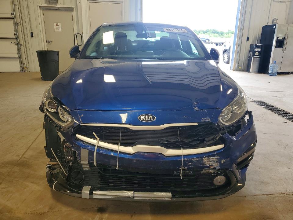 2021 Kia Forte მანქანა იყიდება აუქციონზე, vin: 3KPF24AD2ME279140, აუქციონის ნომერი: 56477166