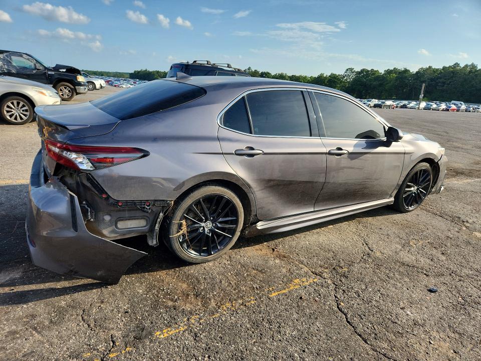 58364016 :رقم المزاد ، 4T1K61AK6NU706124 vin ، 2022 Toyota Camry مزاد بيع