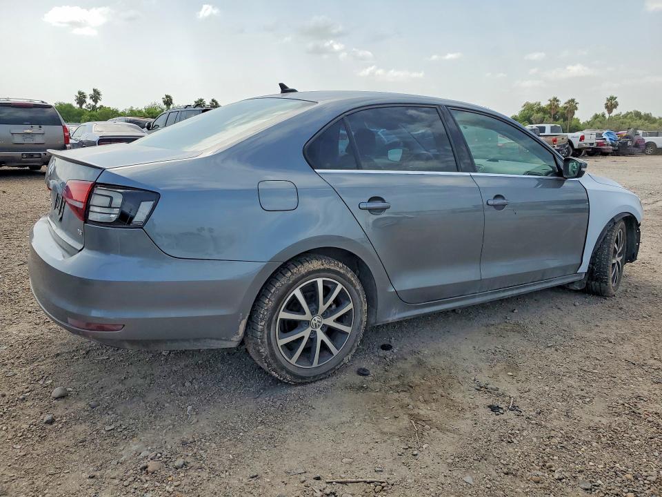 57755336 :رقم المزاد ، 3VWDB7AJ8HM313816 vin ، 2017 Volkswagen Jetta مزاد بيع