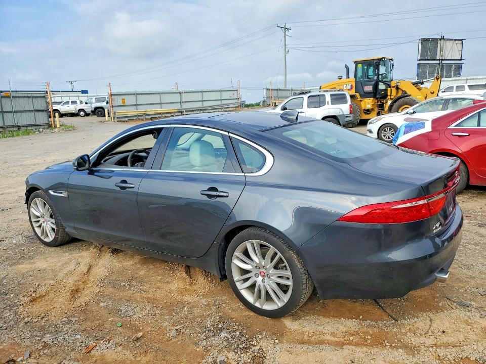 Aukcja sprzedaży 2018 Jaguar Xf, vin: SAJBK4EV4JCY55767, numer aukcji: 58695966