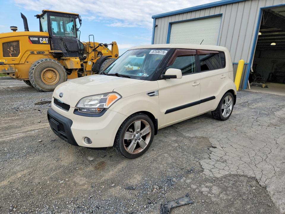 57536776 :رقم المزاد ، KNDJT2A27B7713561 vin ، 2011 Kia Soul مزاد بيع