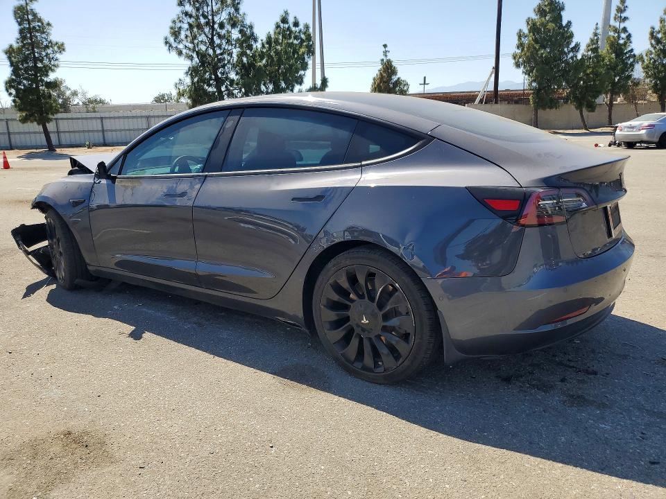 55361526 :رقم المزاد ، 5YJ3E1EB0MF936657 vin ، 2021 Tesla Model 3 مزاد بيع