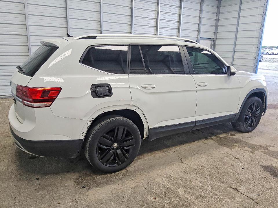 2018 Volkswagen Atlas მანქანა იყიდება აუქციონზე, vin: 1V2AP2CA1JC547227, აუქციონის ნომერი: 53713706