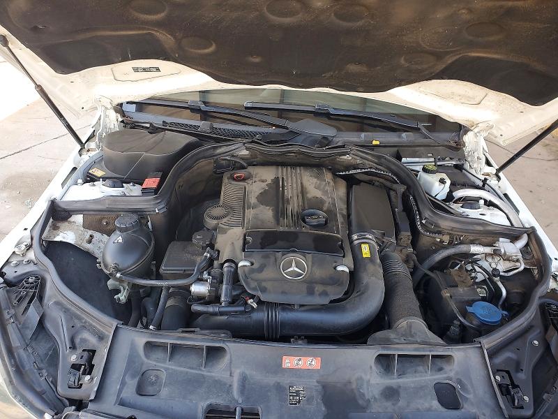 2014 Mercedes-benz C მანქანა იყიდება აუქციონზე, vin: WDDGF4HB2ER309293, აუქციონის ნომერი: 58222316