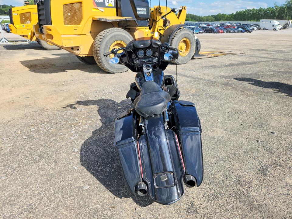 57683126 :رقم المزاد ، 1HD1FCW152Y631446 vin ، 2002 Harley-davidson Flhtcui مزاد بيع