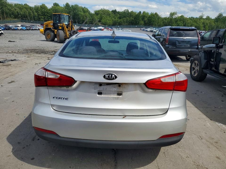 58080856 :رقم المزاد ، KNAFX4A68E5165074 vin ، 2014 Kia Forte مزاد بيع