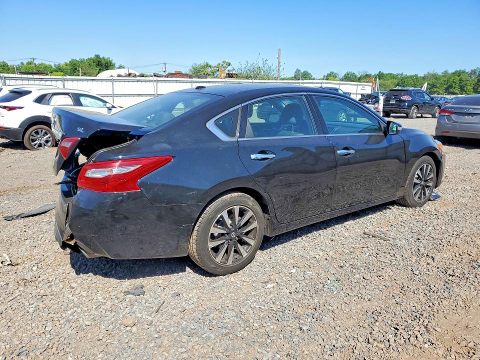 2018 Nissan Altima მანქანა იყიდება აუქციონზე, vin: 1N4AL3AP1JC151198, აუქციონის ნომერი: 55843986