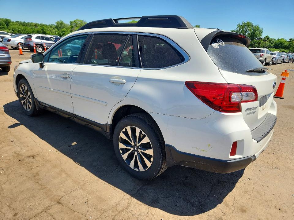 2015 Subaru Outback მანქანა იყიდება აუქციონზე, vin: 4S4BSANC8F3273461, აუქციონის ნომერი: 55840586