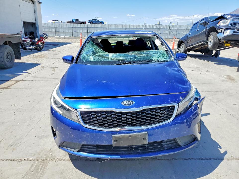 Продажа на аукционе авто 2018 Kia Forte, vin: 3KPFK4A7XJE271597, номер лота: 55698036