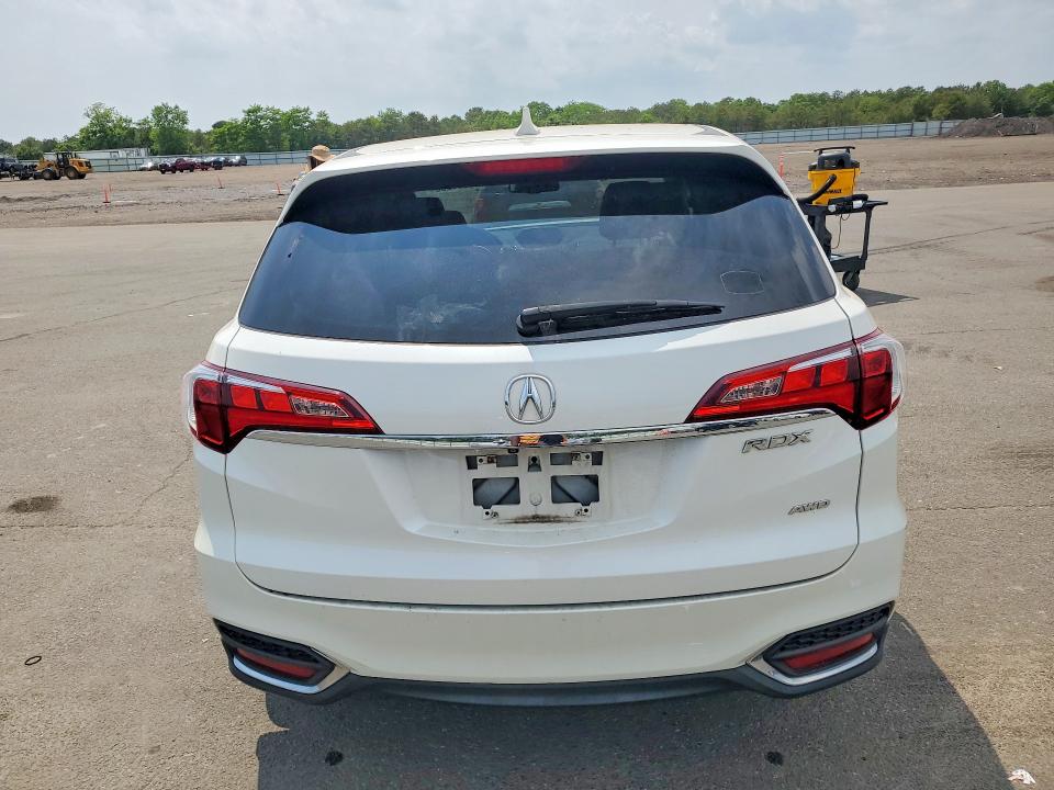 56681236 :رقم المزاد ، 5J8TB4H36HL032671 vin ، 2017 Acura Rdx مزاد بيع