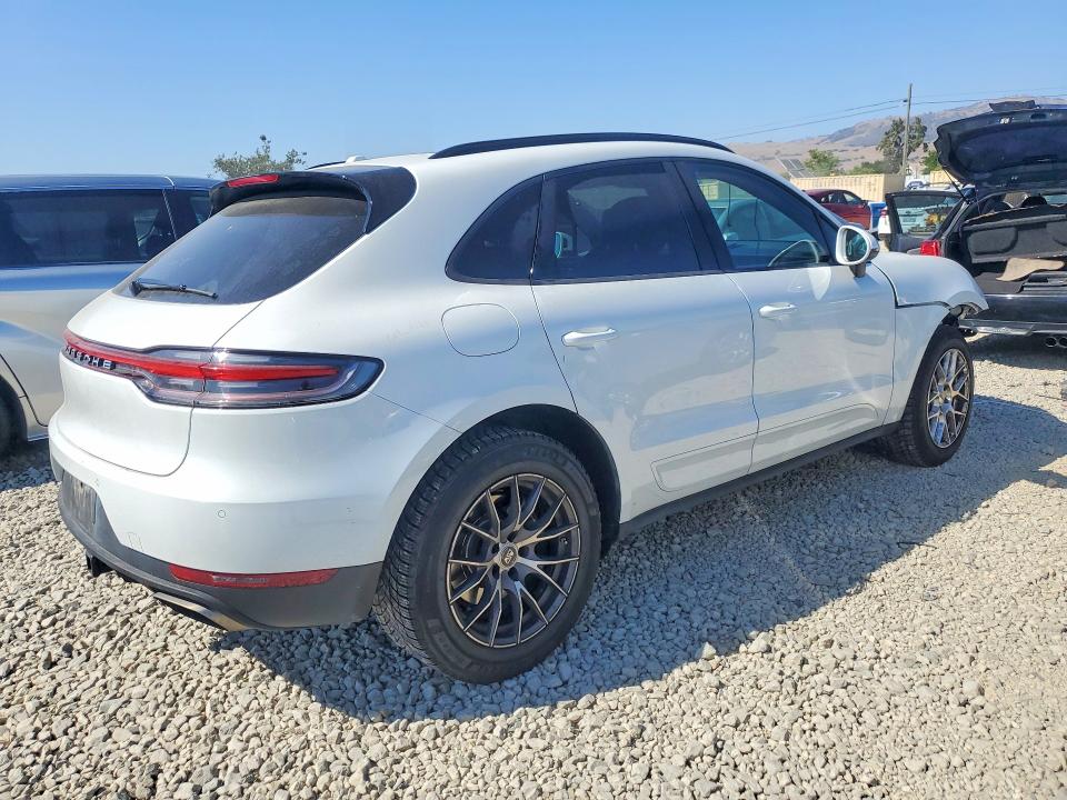 56645816 :رقم المزاد ، WP1AA2A59MLB16954 vin ، 2021 Porsche Macan مزاد بيع