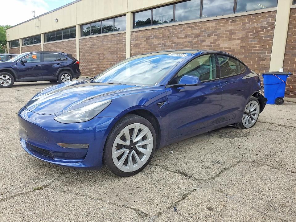 57933186 :رقم المزاد ، 5YJ3E1EA0NF371576 vin ، 2022 Tesla Model 3 مزاد بيع