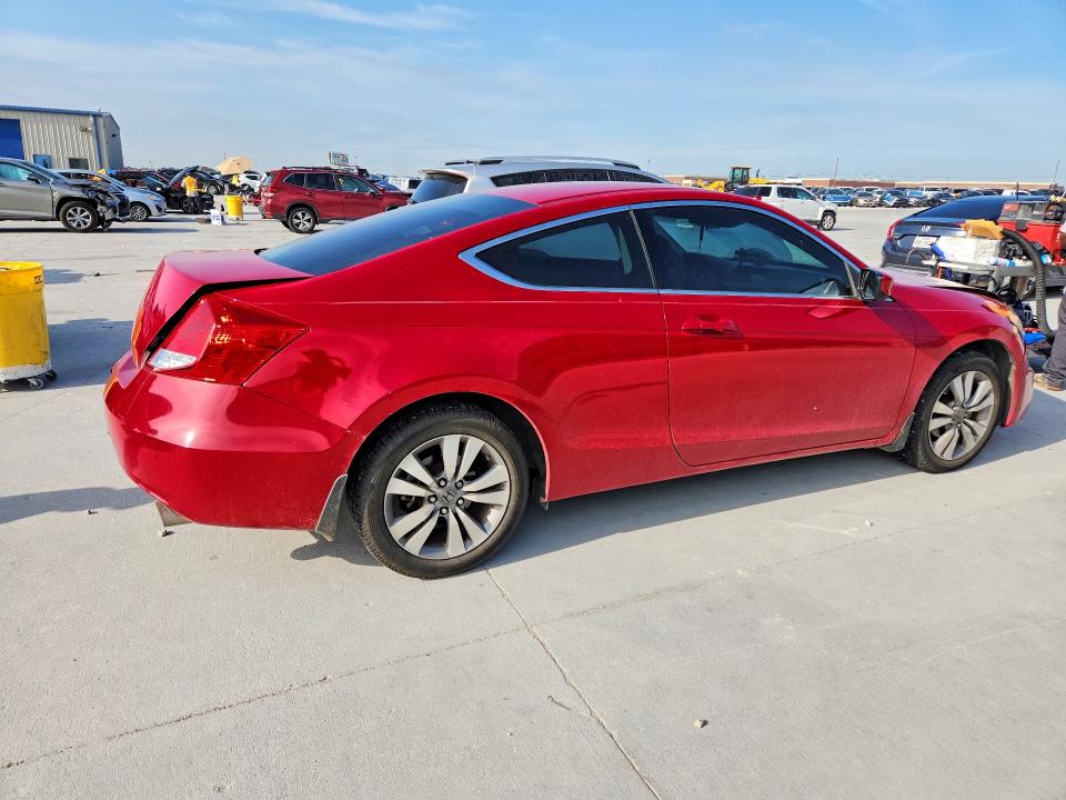 Продаж на аукціоні авто 2011 Honda Accord, vin: 1HGCS1B32BA012038, номер лоту: 55619056