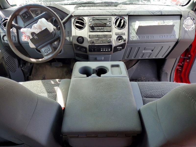 Продаж на аукціоні авто 2015 Ford F350, vin: 1FT8X3BTXFEB94636, номер лоту: 54973166