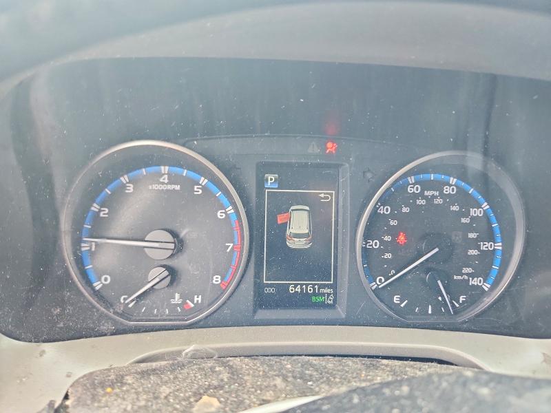 56261796 :رقم المزاد ، 2T3RFREV8JW831886 vin ، 2018 Toyota Rav4 مزاد بيع