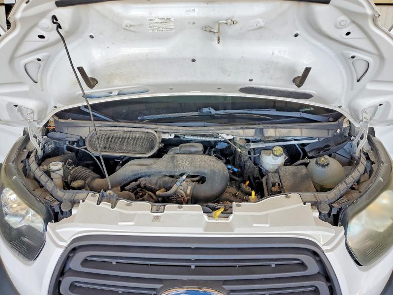 57054186 :رقم المزاد ، 1FTNE1ZM4FKA69872 vin ، 2015 Ford Transit مزاد بيع