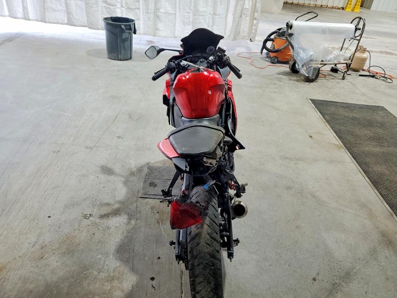Продаж на аукціоні авто 2015 Yamaha Yzfr3, vin: MH3RH06Y2FK005907, номер лоту: 56851896