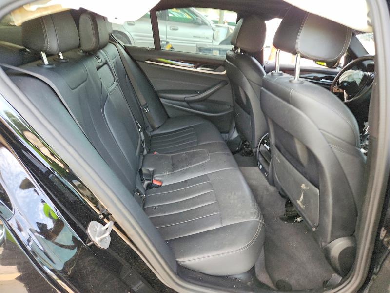 58553706 :رقم المزاد ، WBA13BJ01MCF62337 vin ، 2021 Bmw 530 مزاد بيع