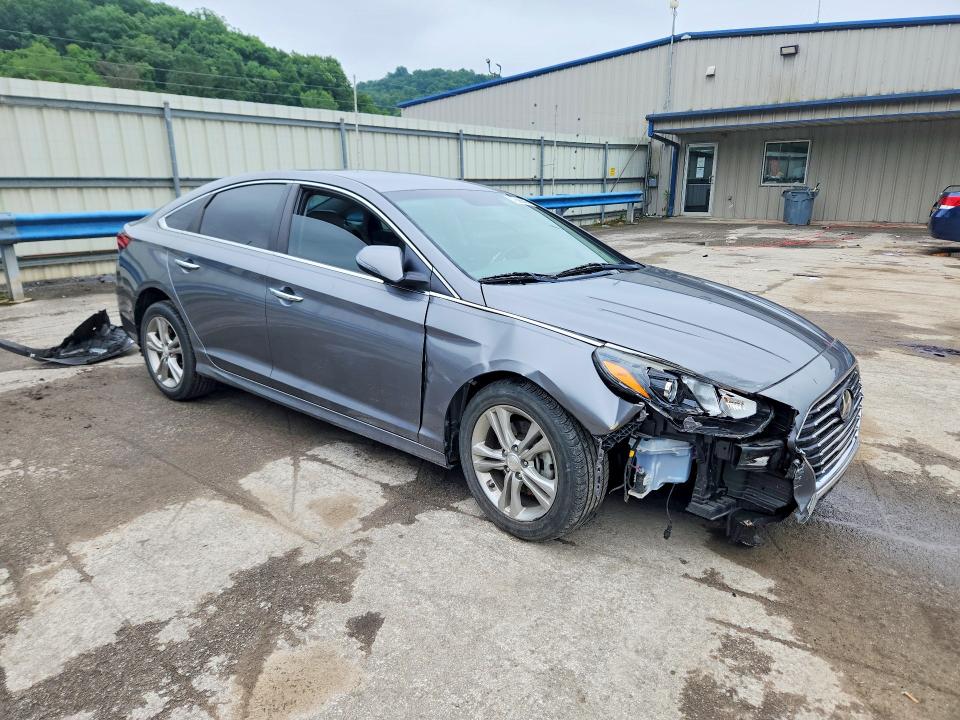 Продажа на аукционе авто 2018 Hyundai Sonata, vin: 5NPE34AF4JH647299, номер лота: 57666846