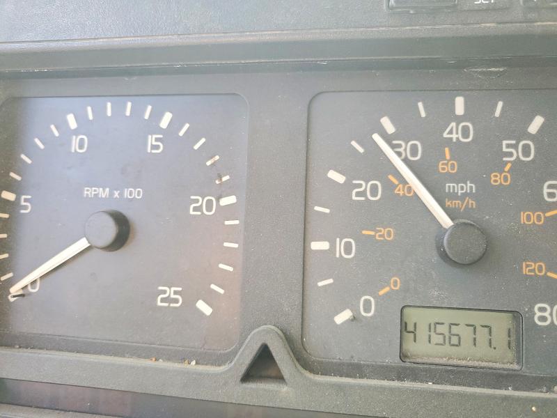58588286 :رقم المزاد ، 4VG7DAGH4WN755028 vin ، 1998 Volvo Vnl مزاد بيع