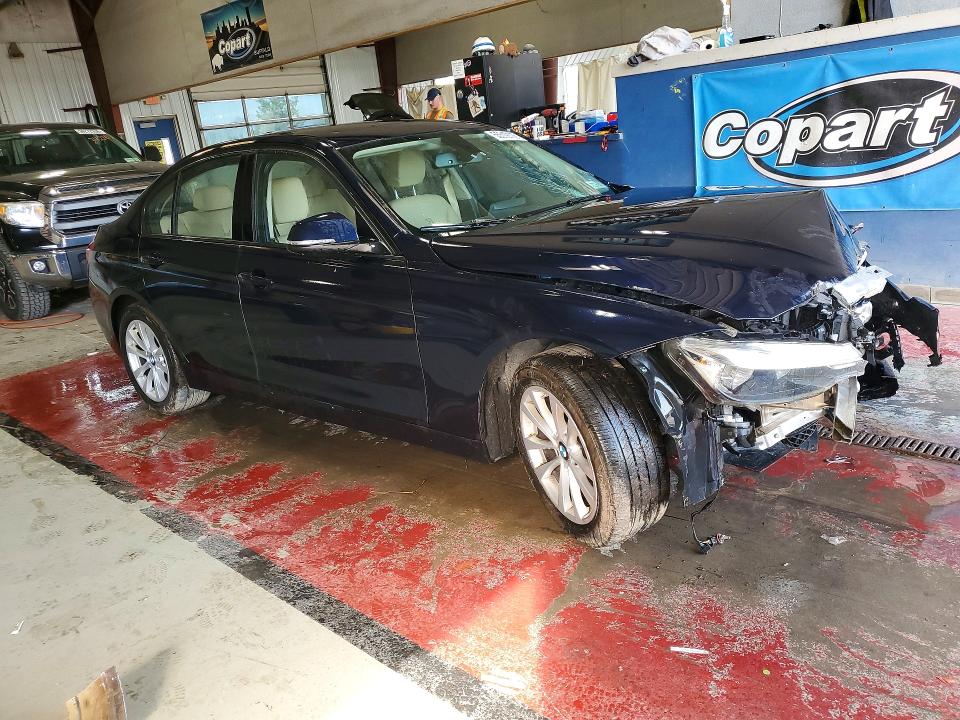 2017 Bmw 320 მანქანა იყიდება აუქციონზე, vin: WBA8A3C50HK691116, აუქციონის ნომერი: 55519116