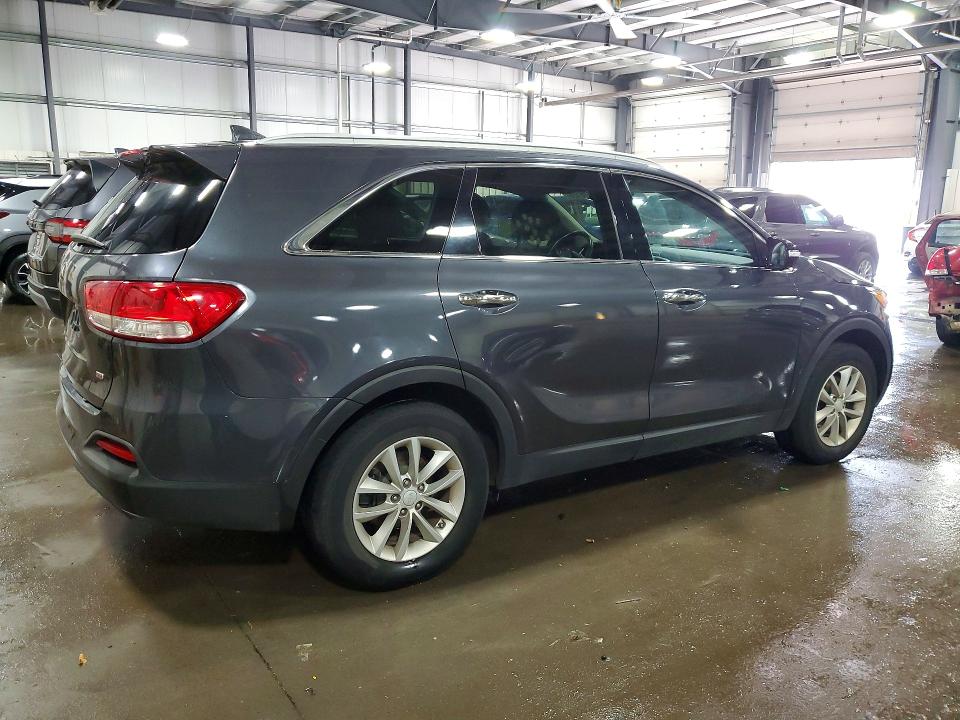 2018 Kia Sorento მანქანა იყიდება აუქციონზე, vin: 5XYPG4A30JG358964, აუქციონის ნომერი: 56616126
