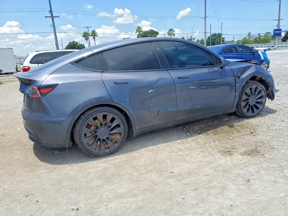 58297296 :رقم المزاد ، 7SAYGDEF1PF963619 vin ، 2023 Tesla Model Y مزاد بيع