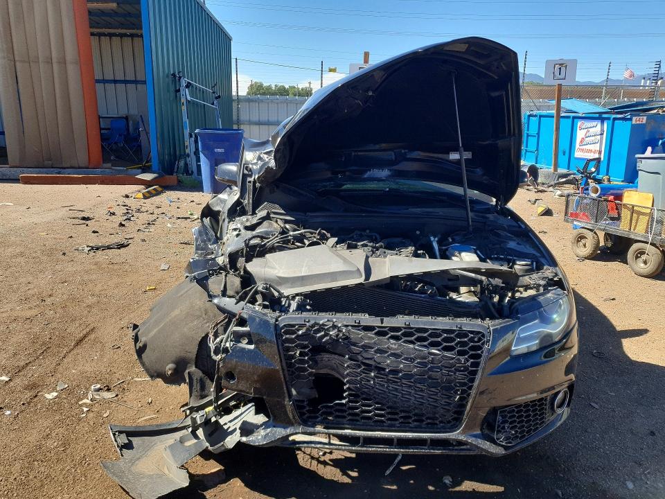 2011 Audi A4 მანქანა იყიდება აუქციონზე, vin: WAUFFAFL4BN042450, აუქციონის ნომერი: 58964406