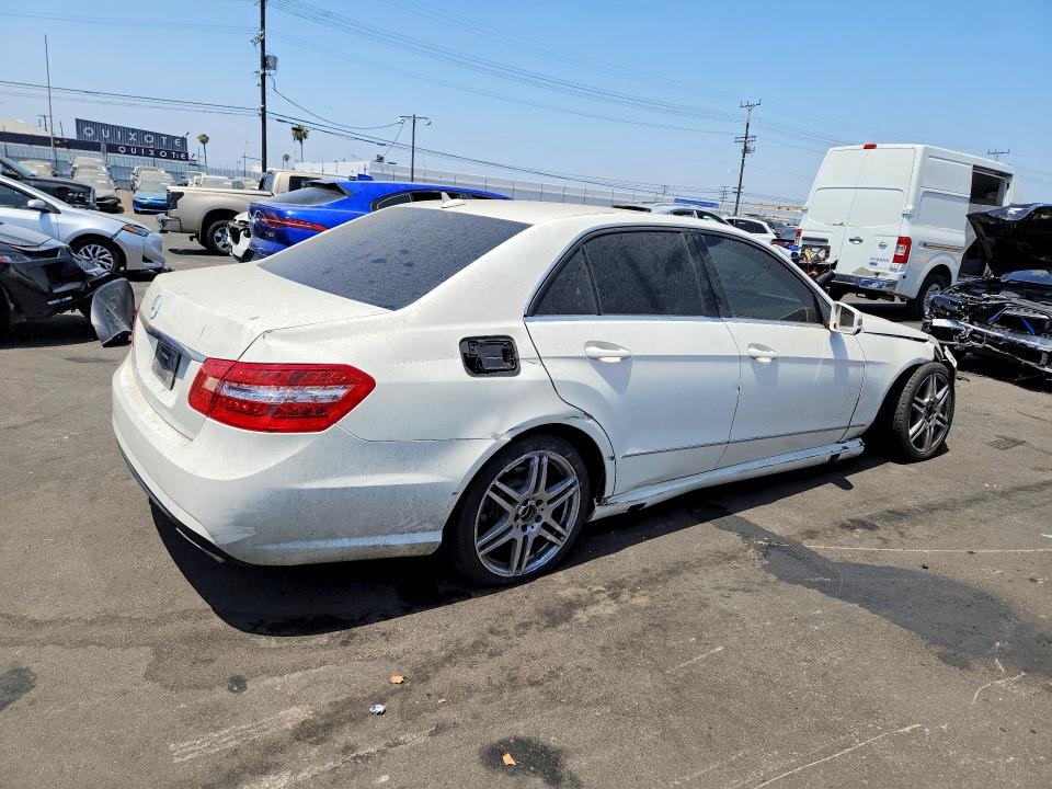 Продажа на аукционе авто 2010 Mercedes-benz E, vin: WDDHF5GBXAA052453, номер лота: 55414676