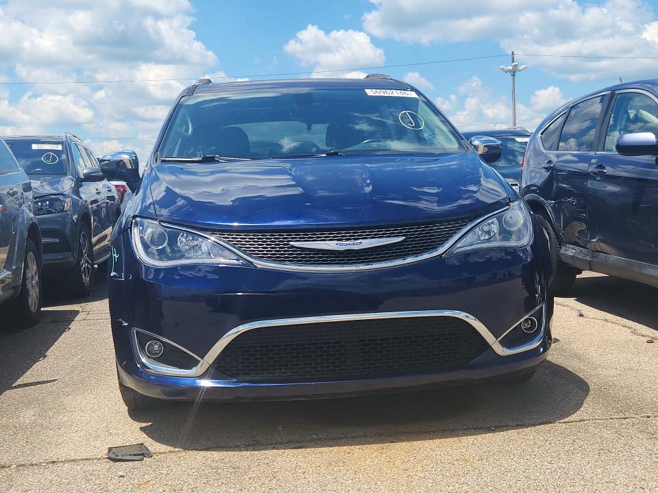Продажа на аукционе авто 2018 Chrysler Pacifica, vin: 2C4RC1GG9JR314597, номер лота: 56962146