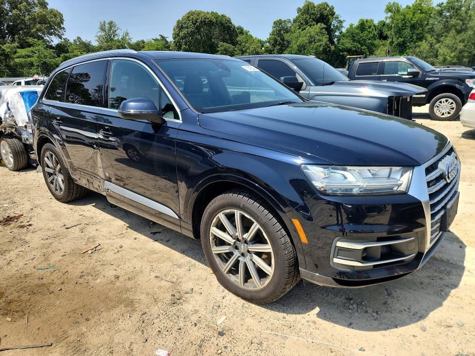 2017 Audi Q7 მანქანა იყიდება აუქციონზე, vin: WA1LAAF72HD057903, აუქციონის ნომერი: 85455425