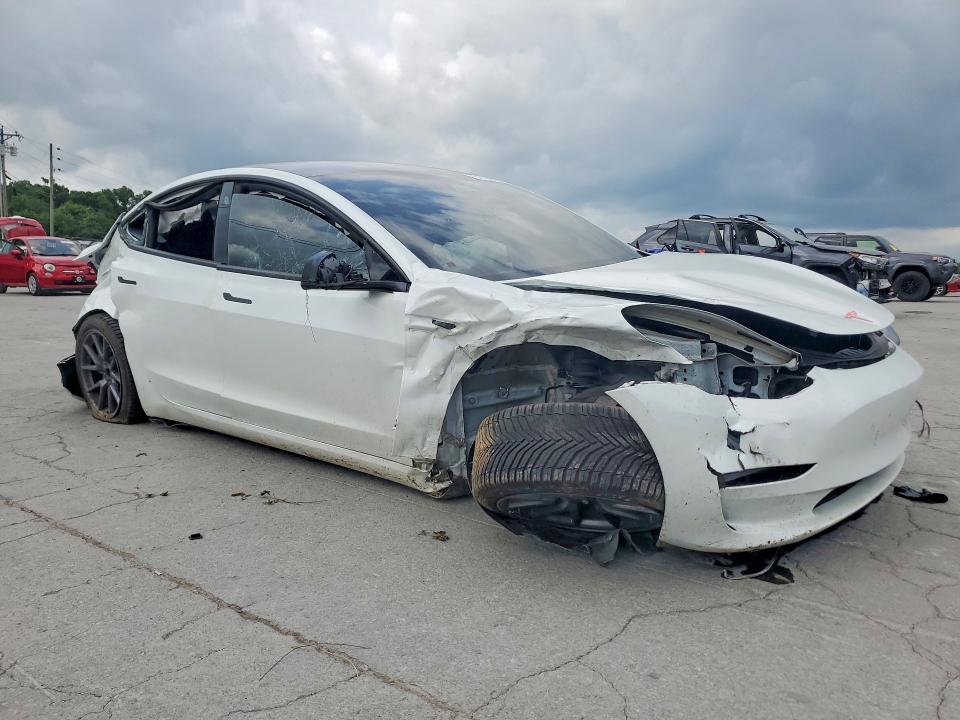 57625076 :رقم المزاد ، 5YJ3E1EAXPF420978 vin ، 2023 Tesla Model 3 مزاد بيع