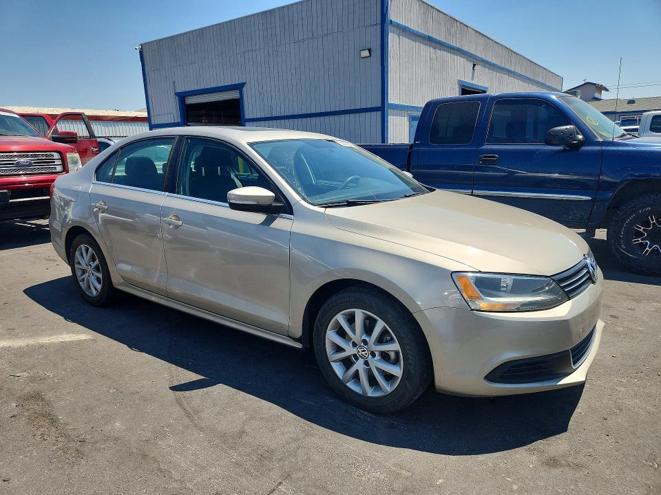 2013 Volkswagen Jetta მანქანა იყიდება აუქციონზე, vin: 3VWDP7AJ4DM208993, აუქციონის ნომერი: 58092886